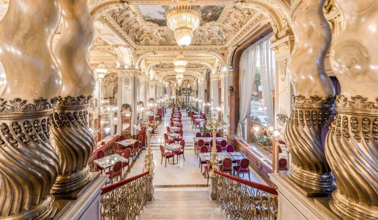 New York Palace Café