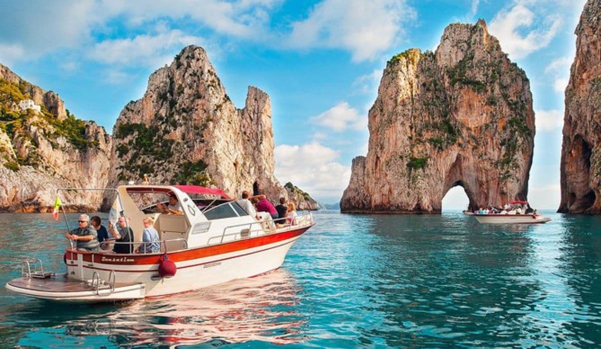 Boat tours
