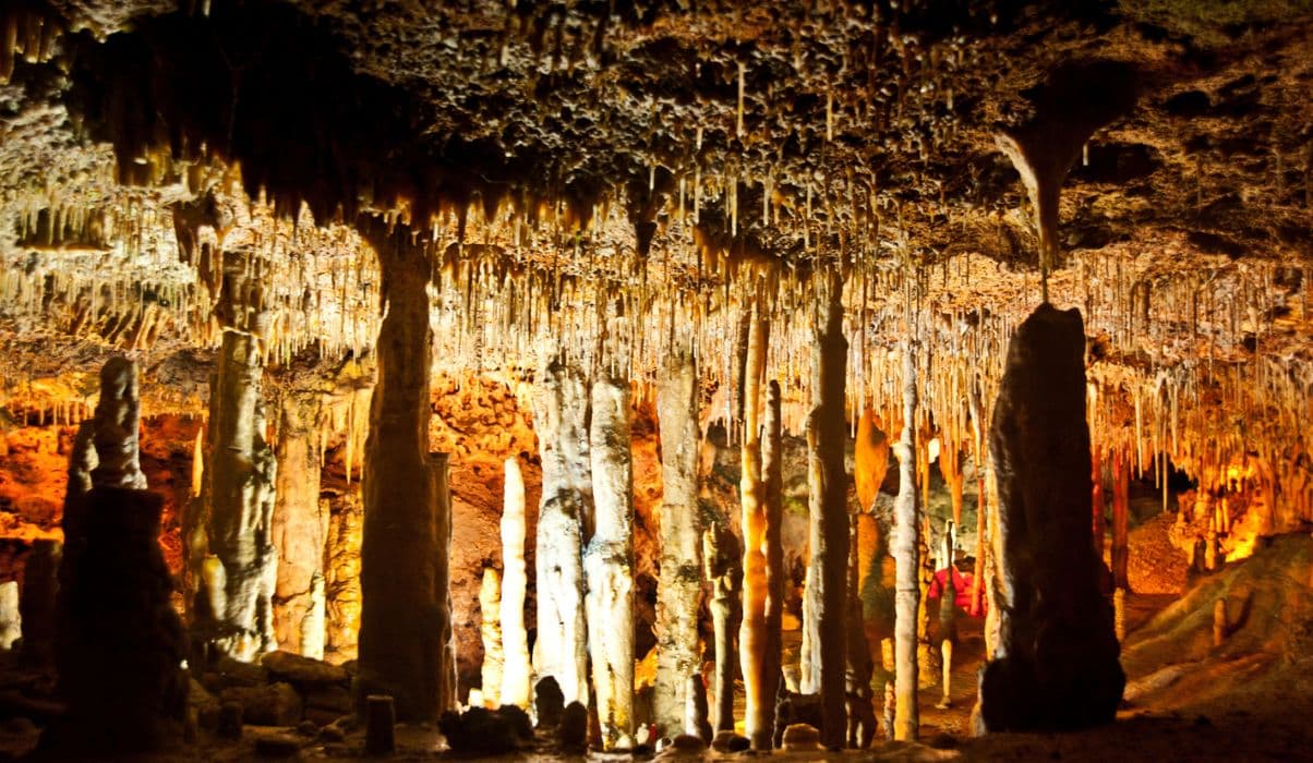 Drach Caves