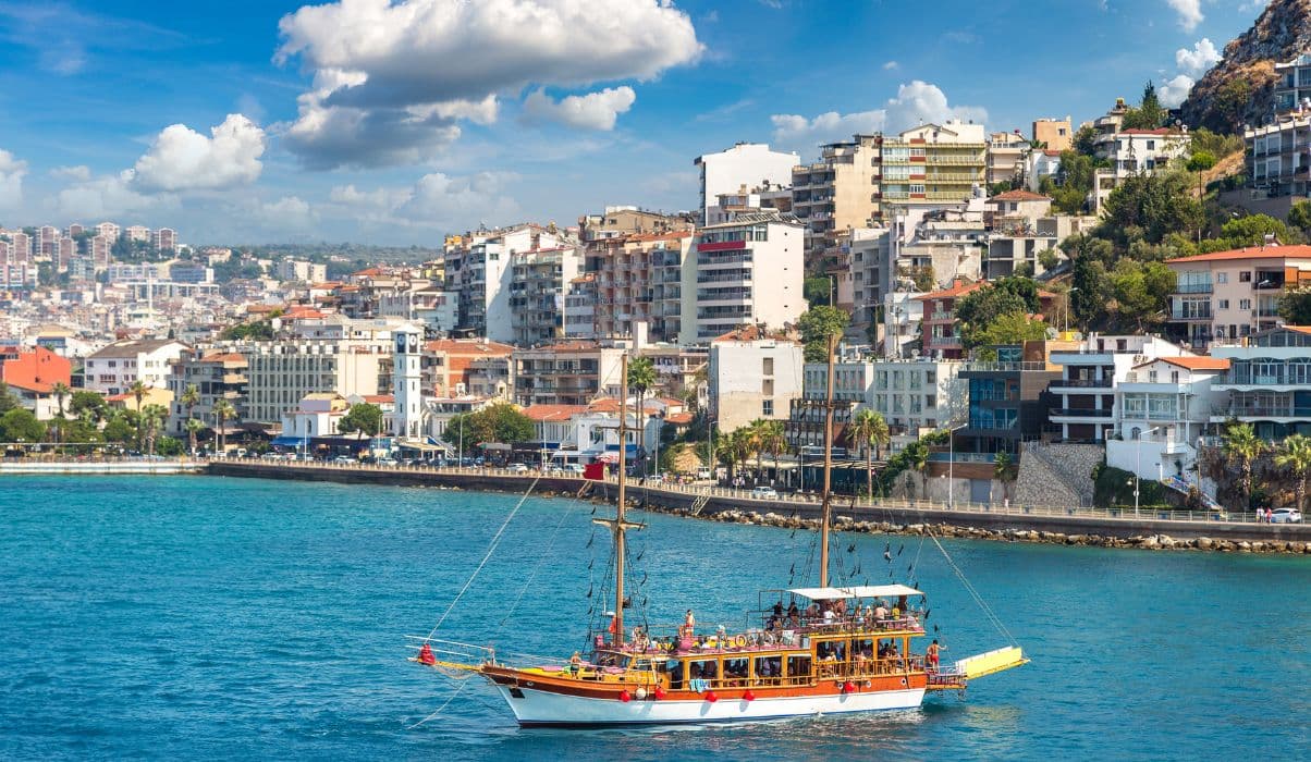 Kusadasi – History and Coastline Combined