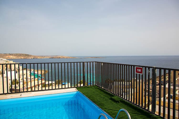 Relax Inn 