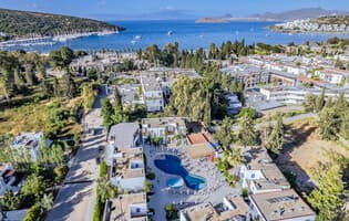 Paloma Bitez Family Club