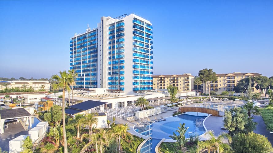 BG Tonga and Suites Tower Design Hotel