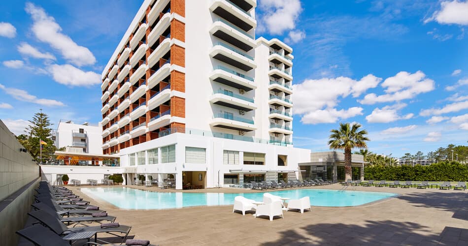 Alcazar Hotel & Spa