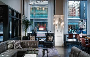 Staypineapple, An Iconic Hotel, The Loop Chicago