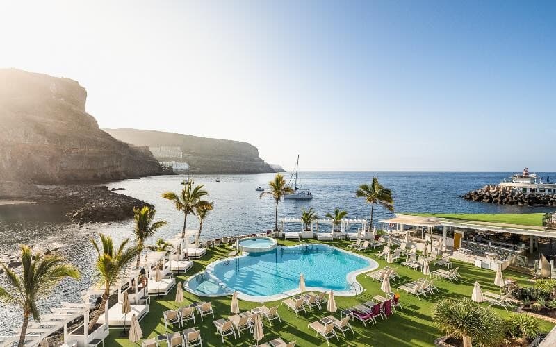 LIVVO Puerto de Mogan Hotel