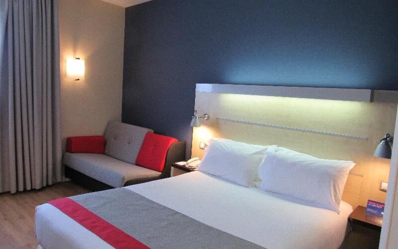 Holiday Inn Express Valencia Bonaire