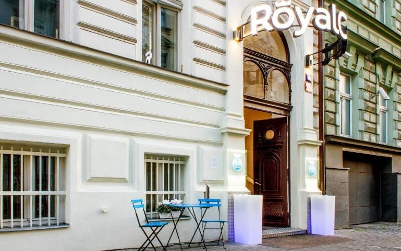 Royal Court Hotel