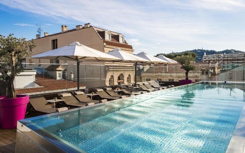 Five Seas Hotel