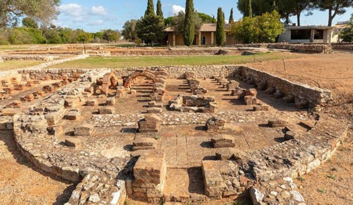 Cerro da Vila Archaeological Museum